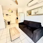 Appartement Le Marin - Cosy Flat 500 Metres From The Sea Six-Fours-les-Plages